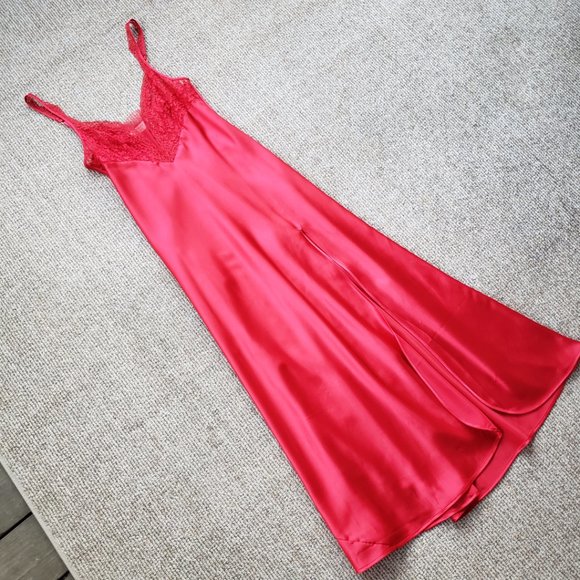 Victoria's Secret Gold Label Satin Nightgown Red Medium - Picture 12 of 12